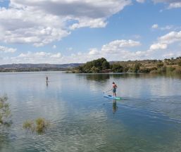 Camping o bungalow Lake Caspe Camping